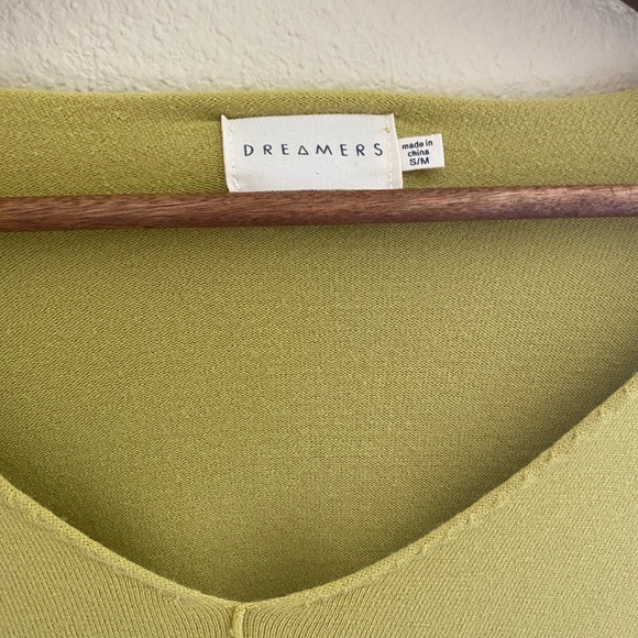Dreamers Green Sweater - Picture 3 of 5